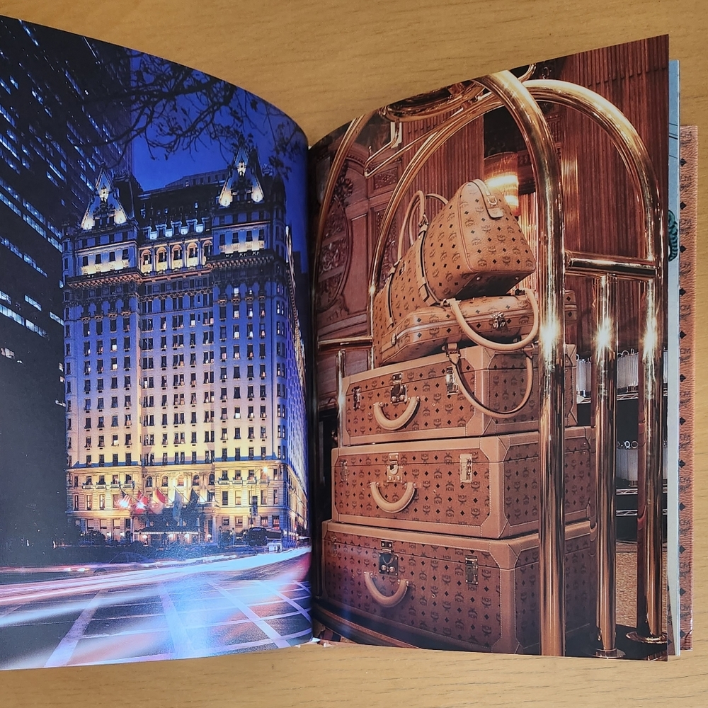 Assouline –  MCM: Cognac Visetos Collection (2010) - Picture 9 of 16